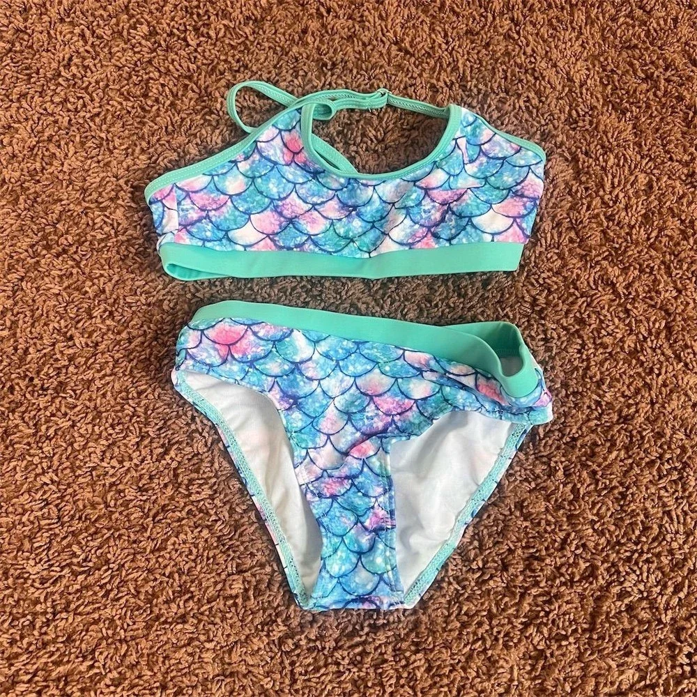 Unbranded‎ Girls' 3-Piece Fish Scales Rash Guard Swimsuit Set Size 7T NWOT
